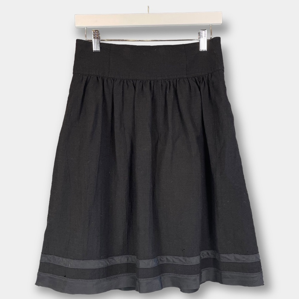 Banana Republic Black Flirty A Line Skirt Size 0